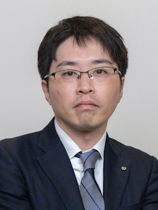 ナガイ　ヤスオ